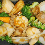 Best Scallops with Garlic Sauce in Detroit, MI